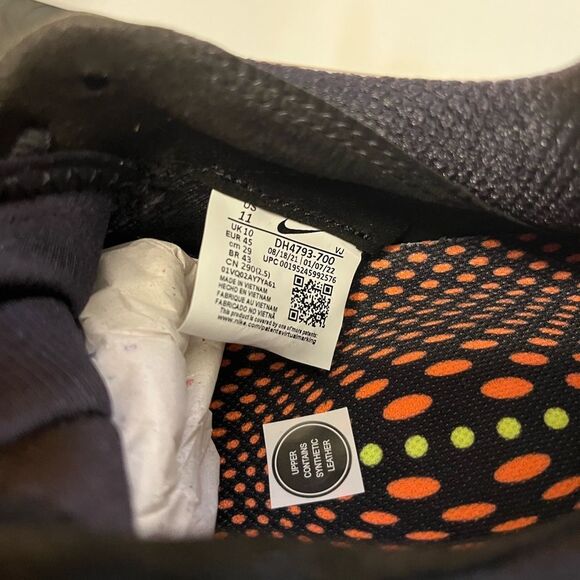 Nike Air Tuned Max Volt Total Orange 2022 - Picture 11 of 11